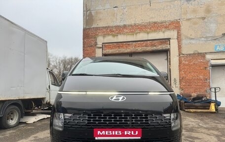 Hyundai Staria, 2021 год, 4 250 000 рублей, 4 фотография