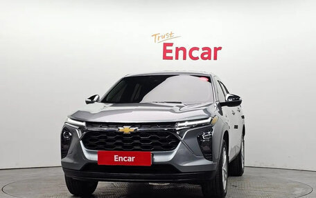 Chevrolet Trax, 2024 год, 1 640 000 рублей, 3 фотография