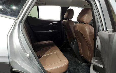 Chevrolet Trax, 2024 год, 1 640 000 рублей, 8 фотография