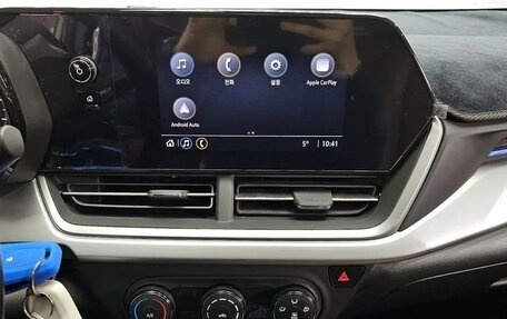 Chevrolet Trax, 2024 год, 1 640 000 рублей, 7 фотография