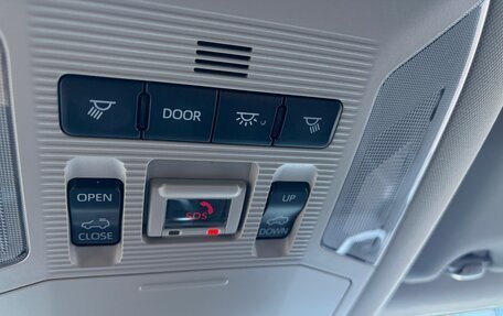 Toyota RAV4, 2021 год, 3 200 000 рублей, 19 фотография