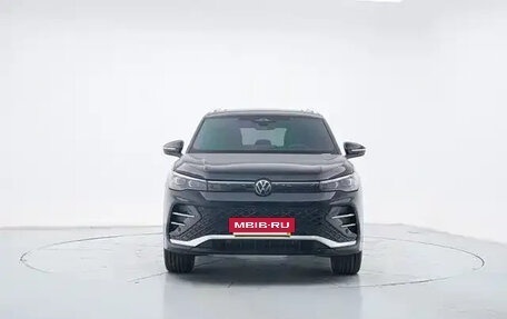 Volkswagen Tiguan, 2026 год, 4 260 052 рублей, 2 фотография