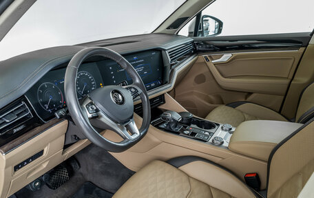 Volkswagen Touareg III, 2019 год, 5 096 000 рублей, 8 фотография