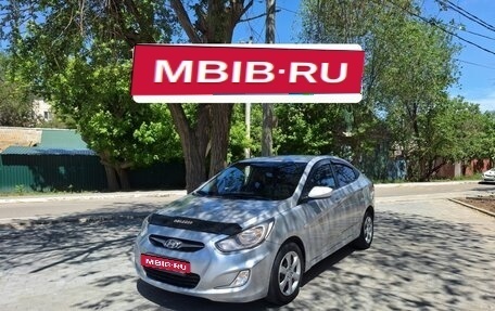 Hyundai Solaris II рестайлинг, 2011 год, 790 000 рублей, 1 фотография