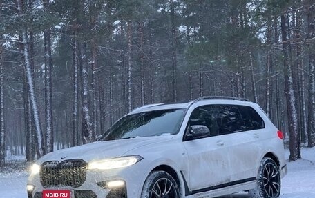 BMW X7, 2021 год, 8 900 000 рублей, 18 фотография