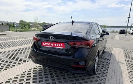 Hyundai Solaris II рестайлинг, 2018 год, 1 300 000 рублей, 6 фотография