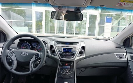 Hyundai Elantra V, 2015 год, 1 300 000 рублей, 16 фотография