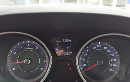 Hyundai Elantra V, 2015 год, 1 300 000 рублей, 17 фотография