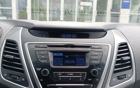 Hyundai Elantra V, 2015 год, 1 300 000 рублей, 18 фотография