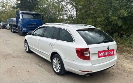Skoda Superb III рестайлинг, 2013 год, 1 750 000 рублей, 6 фотография