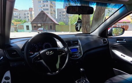 Hyundai Solaris II рестайлинг, 2011 год, 790 000 рублей, 5 фотография