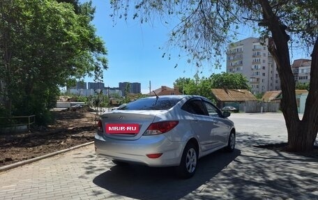 Hyundai Solaris II рестайлинг, 2011 год, 790 000 рублей, 4 фотография