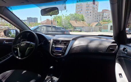 Hyundai Solaris II рестайлинг, 2011 год, 790 000 рублей, 7 фотография