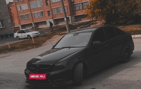 Mercedes-Benz C-Класс, 2012 год, 1 300 000 рублей, 4 фотография