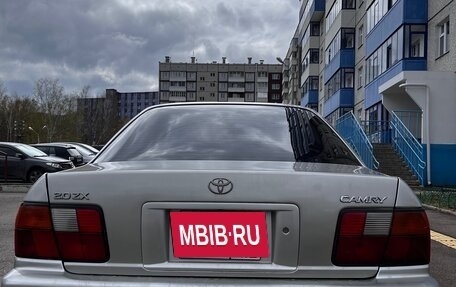Toyota Camry V40, 1996 год, 470 000 рублей, 2 фотография