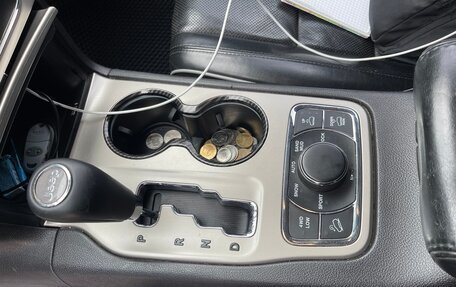 Jeep Grand Cherokee, 2012 год, 1 750 000 рублей, 10 фотография