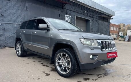 Jeep Grand Cherokee, 2012 год, 1 750 000 рублей, 2 фотография
