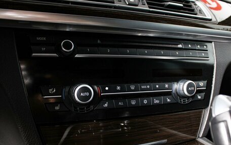 BMW 7 серия, 2009 год, 1 790 000 рублей, 19 фотография