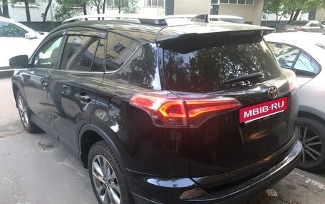 Toyota RAV4, 2019 год, 2 800 000 рублей, 11 фотография