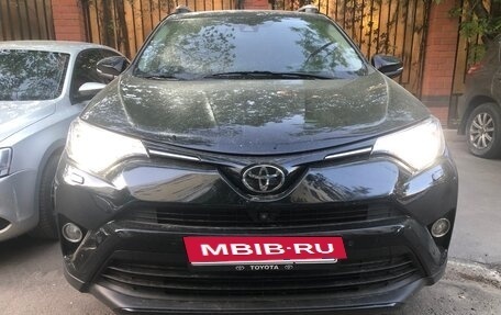 Toyota RAV4, 2019 год, 2 800 000 рублей, 9 фотография