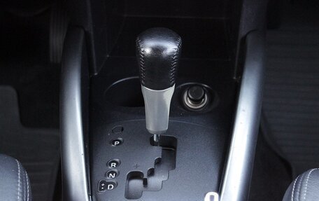 Mitsubishi Outlander III рестайлинг 3, 2010 год, 1 049 000 рублей, 10 фотография