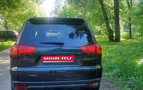 Mitsubishi Pajero Sport II рестайлинг, 2011 год, 1 480 000 рублей, 3 фотография