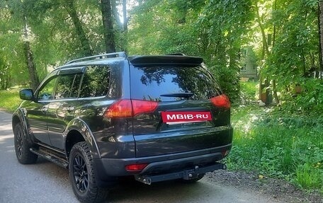 Mitsubishi Pajero Sport II рестайлинг, 2011 год, 1 480 000 рублей, 2 фотография