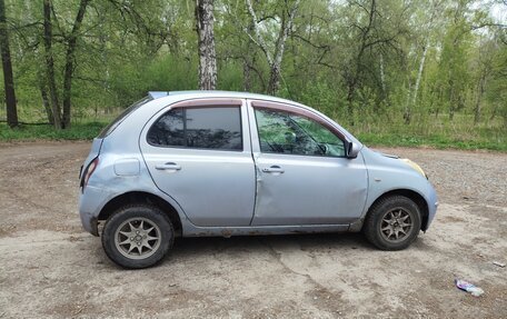 Nissan March III, 2002 год, 150 000 рублей, 4 фотография