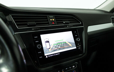 Volkswagen Tiguan II, 2020 год, 2 689 000 рублей, 15 фотография