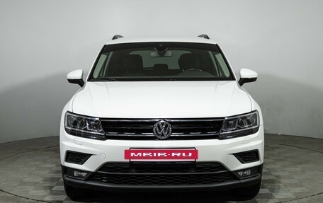 Volkswagen Tiguan II, 2020 год, 2 689 000 рублей, 2 фотография