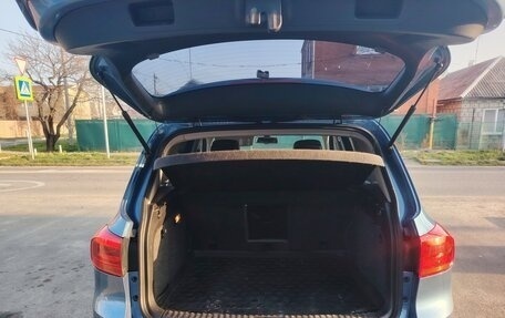 Volkswagen Tiguan I, 2011 год, 1 050 000 рублей, 4 фотография