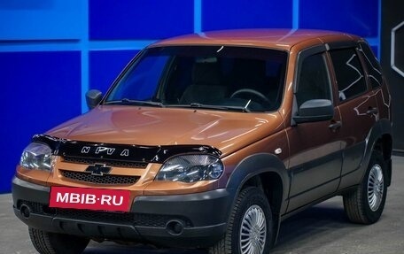 Chevrolet Niva I рестайлинг, 2019 год, 860 000 рублей, 2 фотография