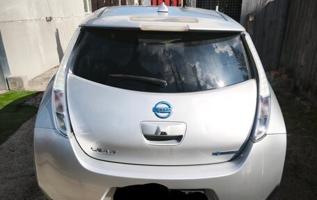 Nissan Leaf I, 2012 год, 510 000 рублей, 2 фотография