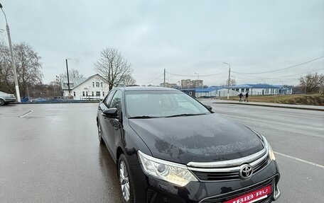 Toyota Camry, 2015 год, 1 940 000 рублей, 11 фотография