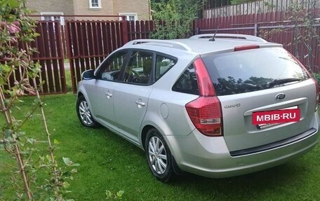 KIA cee'd I рестайлинг, 2011 год, 925 000 рублей, 9 фотография