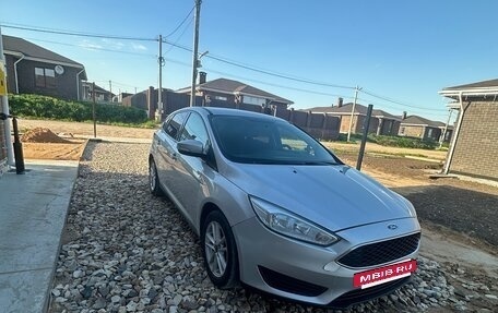 Ford Focus III, 2016 год, 900 000 рублей, 3 фотография