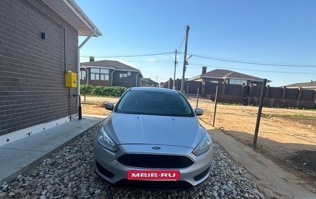 Ford Focus III, 2016 год, 900 000 рублей, 2 фотография