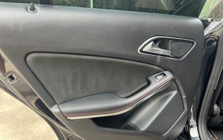 Mercedes-Benz CLA, 2015 год, 2 080 000 рублей, 24 фотография