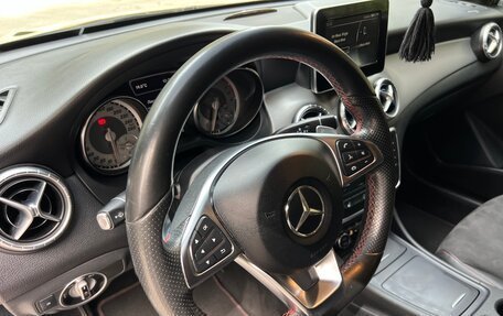 Mercedes-Benz CLA, 2015 год, 2 080 000 рублей, 31 фотография