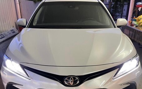 Toyota Camry, 2021 год, 3 550 000 рублей, 3 фотография