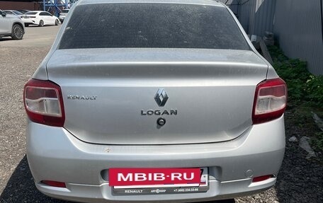 Renault Logan II, 2018 год, 500 000 рублей, 4 фотография