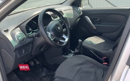 Renault Logan II, 2018 год, 500 000 рублей, 8 фотография