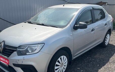 Renault Logan II, 2018 год, 500 000 рублей, 2 фотография
