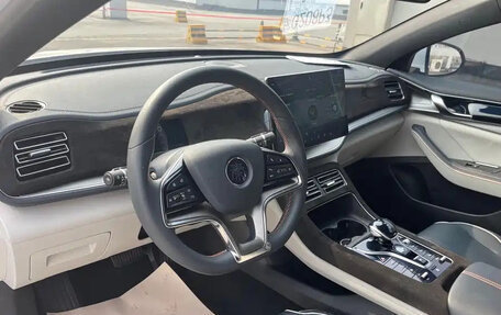BYD Qin, 2022 год, 1 400 000 рублей, 8 фотография