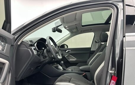 Audi Q3, 2022 год, 2 659 000 рублей, 10 фотография