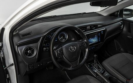 Toyota Corolla, 2018 год, 1 530 000 рублей, 9 фотография