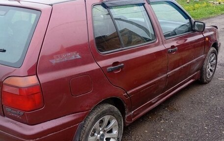 Volkswagen Golf III, 1996 год, 140 000 рублей, 2 фотография