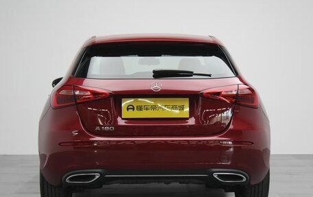 Mercedes-Benz A-Класс, 2022 год, 1 360 000 рублей, 5 фотография