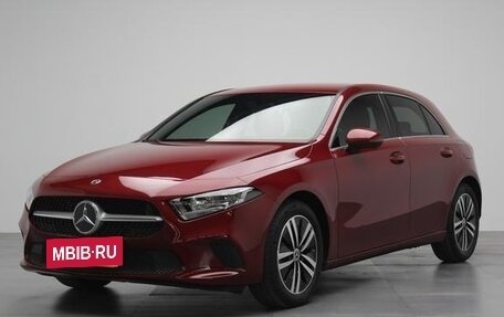 Mercedes-Benz A-Класс, 2022 год, 1 360 000 рублей, 2 фотография