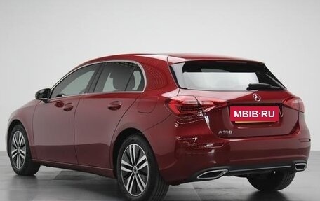 Mercedes-Benz A-Класс, 2022 год, 1 360 000 рублей, 4 фотография